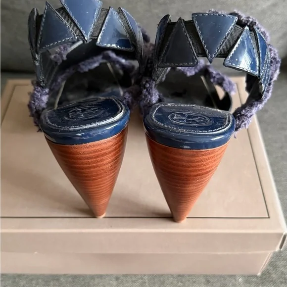 Tory Burch Freya Navy Blue Slides Shoes - Picture 5 of 11